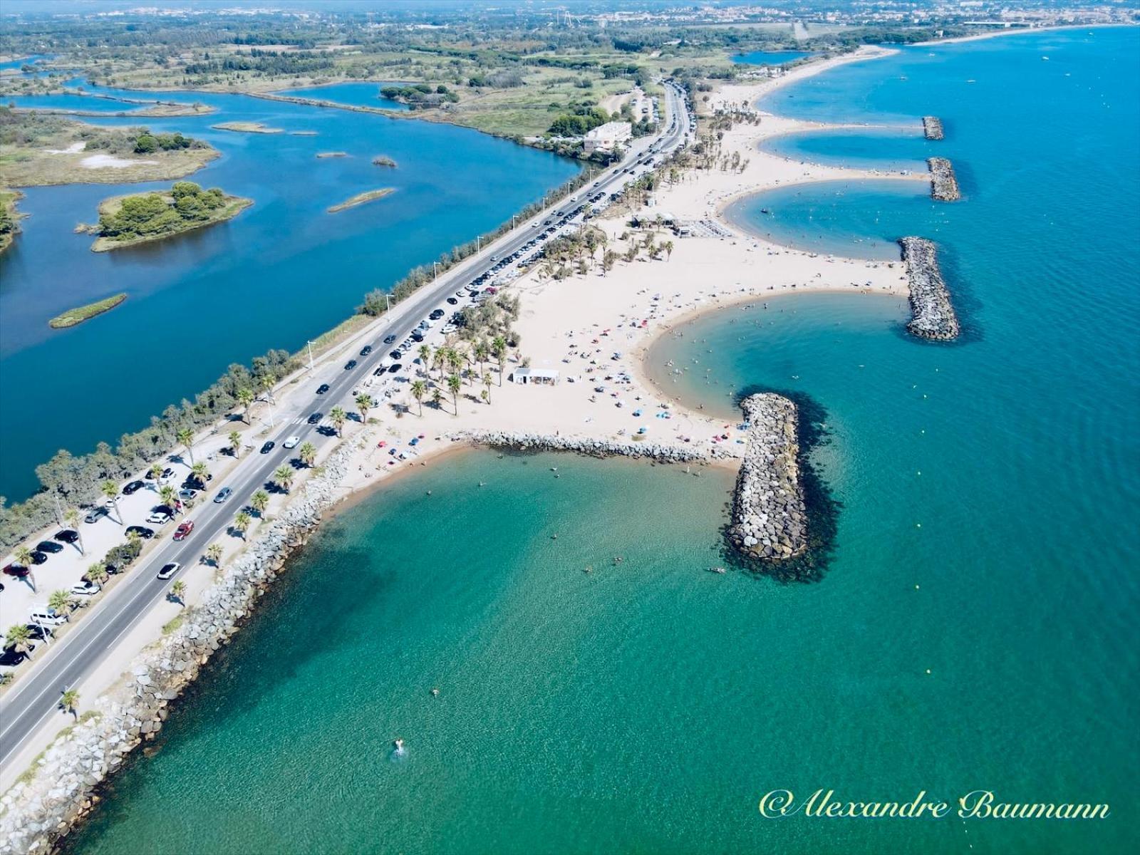 Chez Madou, T1 En Bas De Villa Et Rez De Jardin A 900M De La Mer Et Des Commerces Fréjus Exterior foto